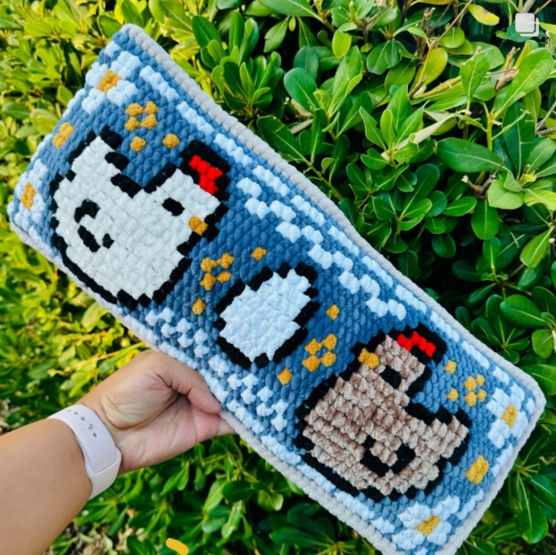 [Crochet & Cross-Stitch PATTERN] Stardew Valley Wrist Rest