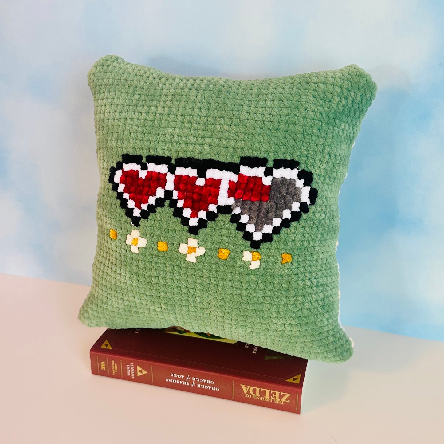 [Made To Order] The Triforce Pillow