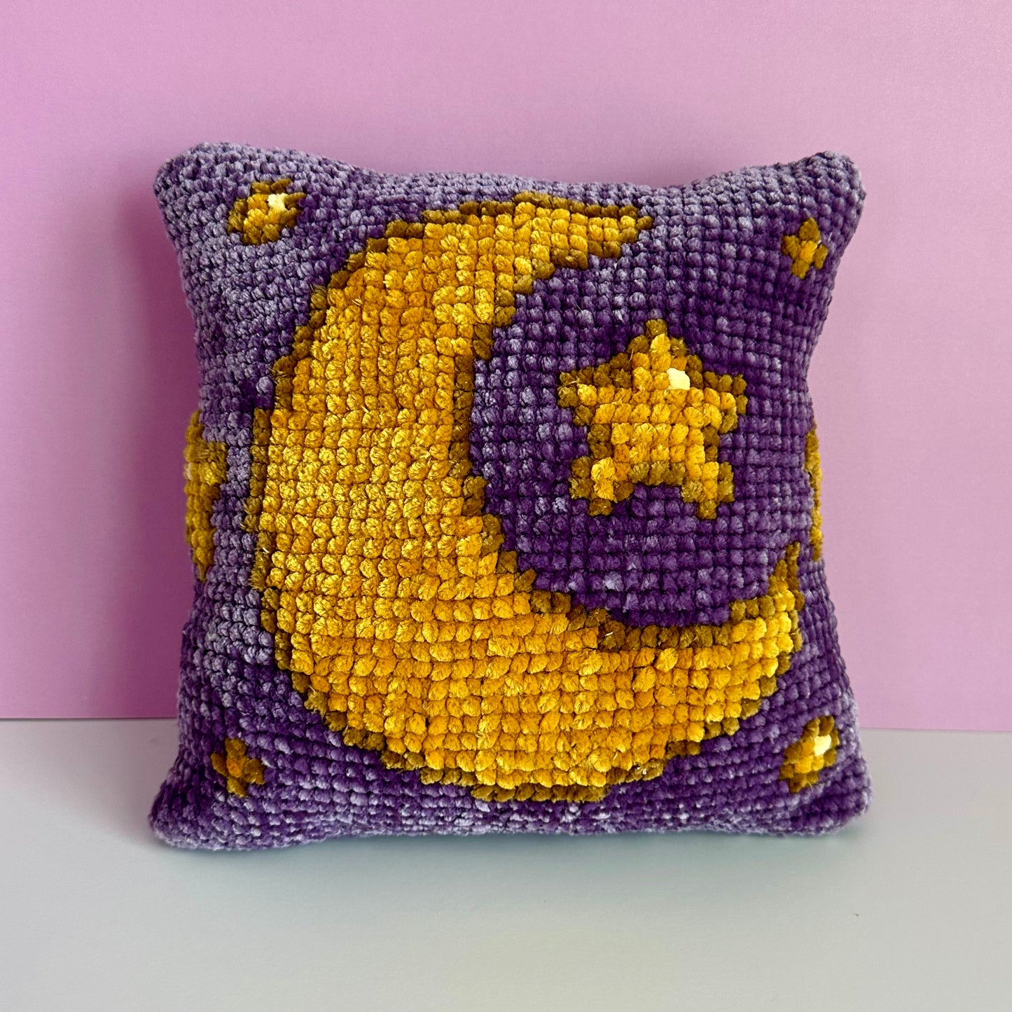 [Made-To-Order] Kirby Moon & Stars Accent Pillow